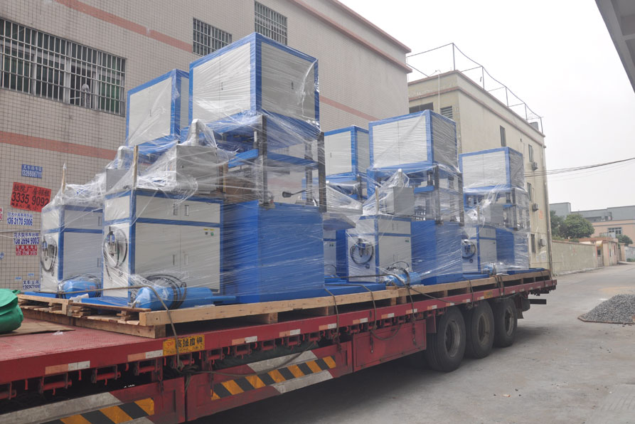 全自動(dòng)上下料液壓機(jī)生產(chǎn)線